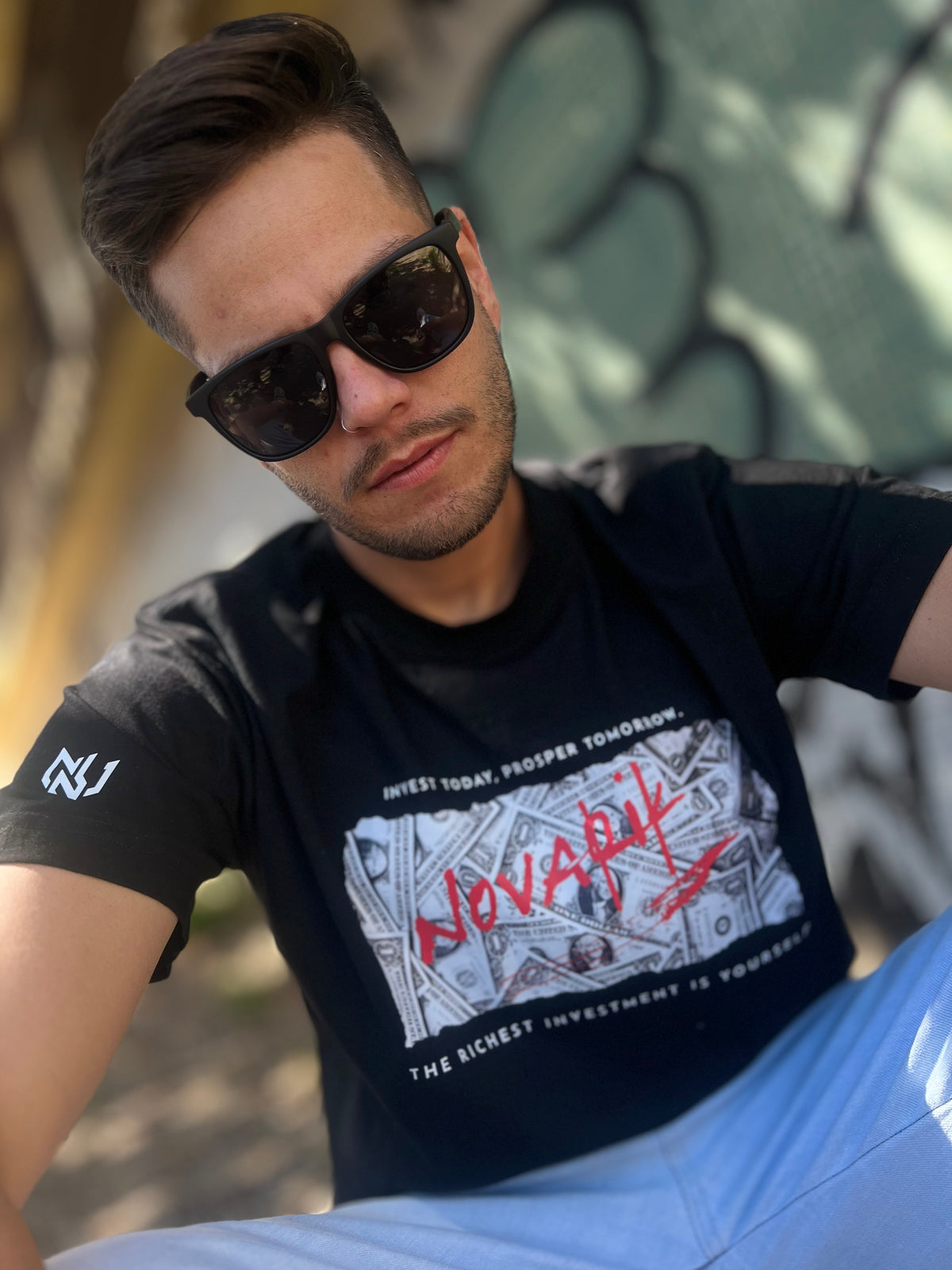 Camiseta Wealth Preta