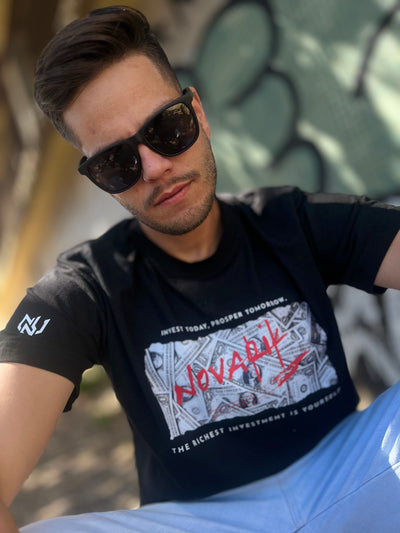 Camiseta Wealth Preta